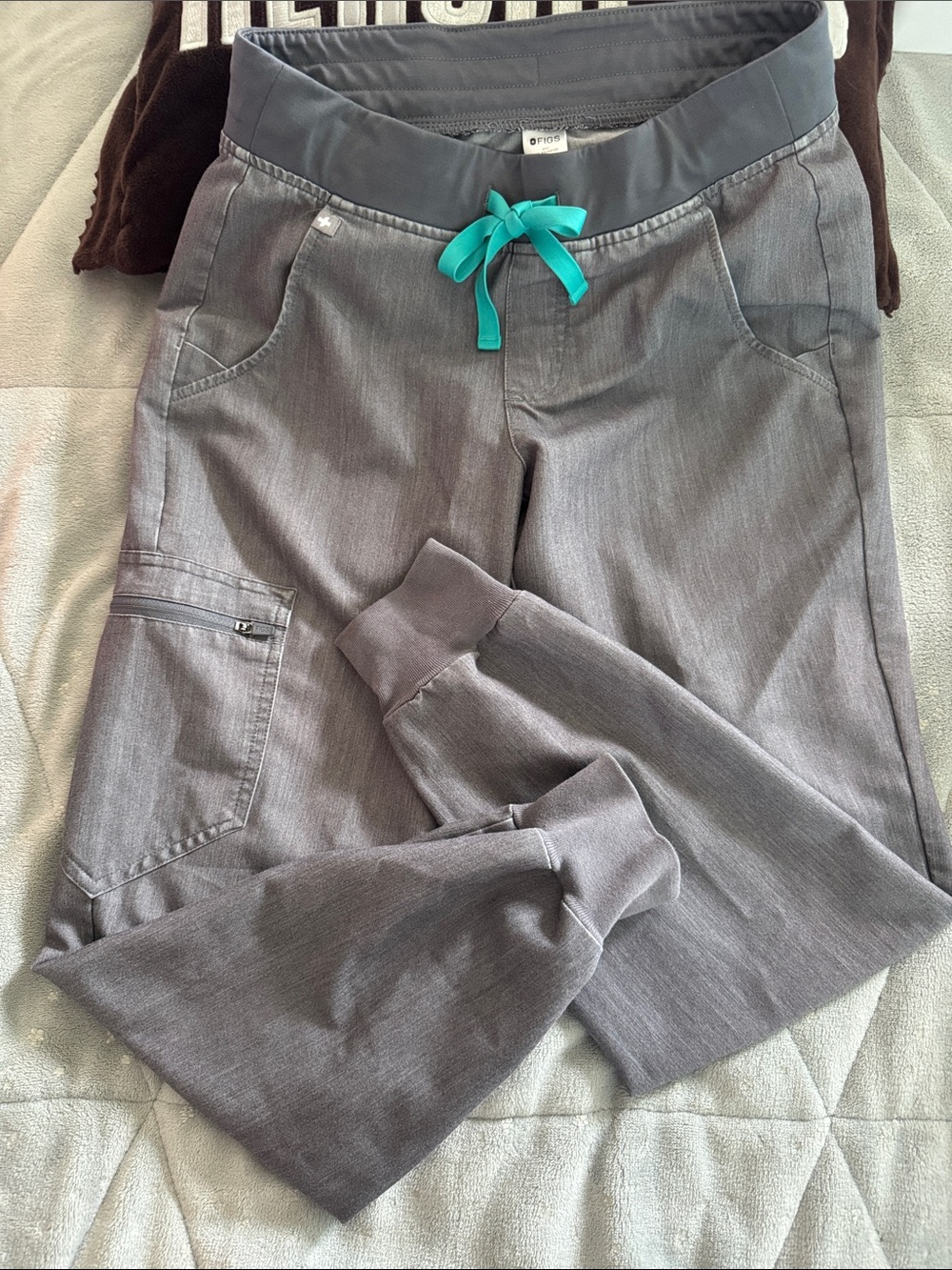 Figs Gray Scrub Jogger Pants with Teal Drawstring
